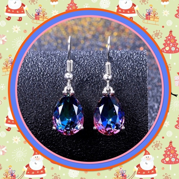 🎆NEW🎆New Mystic Earrings🎆 - Picture 1 of 2